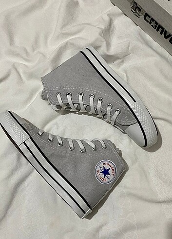 38 Beden mor Renk Converse spor ayakkabı 