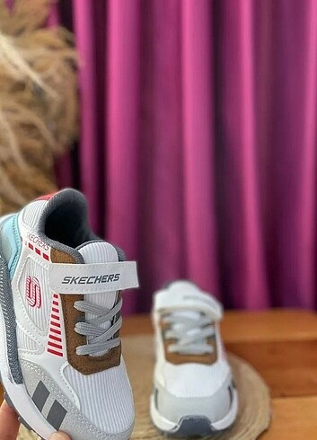 28 Beden Çocuk spor ayakkabı 