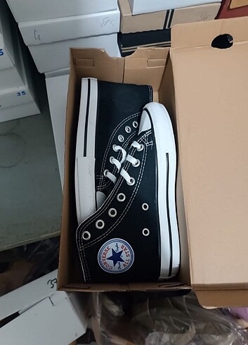 37 Beden Convers spor ayakkabı