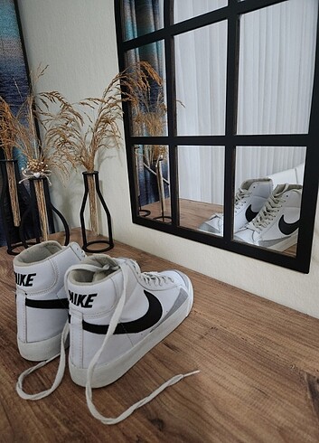 36 Beden beyaz Renk Nike Blazer Mid '77 Ayakkabı