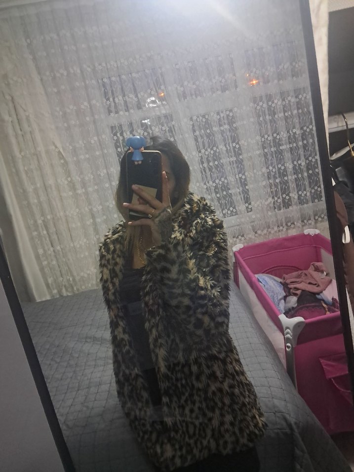 Leopar Desenli Midi Kadın Suni Kürk Mont - Görsel 3