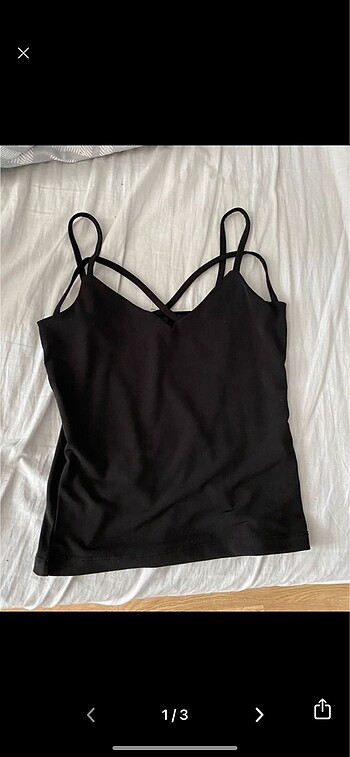 Siyah crop
