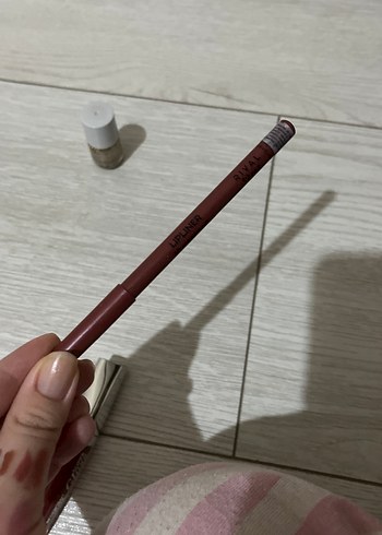 Pastel Bej Göz Kalemi - Görsel 2