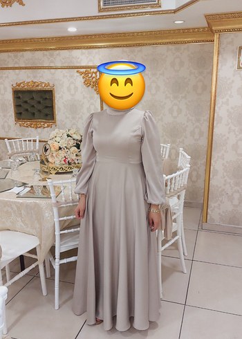 Bej Uzun Kollu Yüksek Yakalı Abiye Elbise