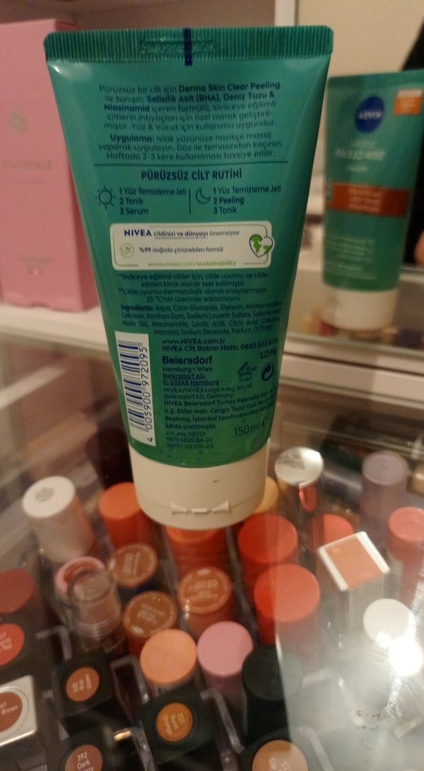 Nivea Derma Skin Clear Peeling Yüz Temizleyici - Görsel 2