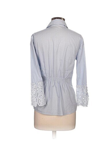 universal Beden BCBG Maxazria Gömlek %70 İndirimli.