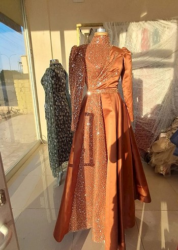 Kahverengi Uzun Kollu Drapeli Abiye Elbise - Görsel 2