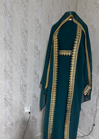 Uzun Kollu Nakışlı Kadın Elbise - Görsel 4