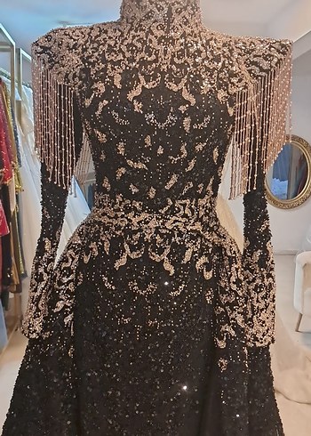 Boncuk İşlemeli Siyah Uzun Henna Elbise - Görsel 5