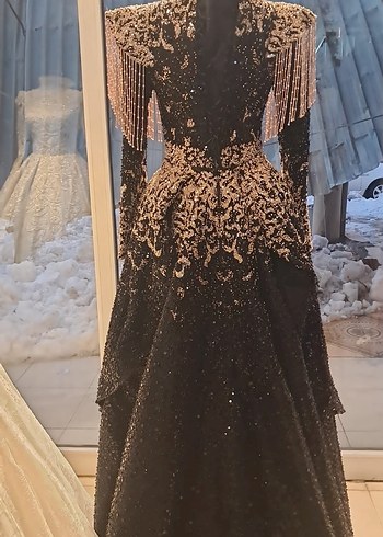 Boncuk İşlemeli Siyah Uzun Henna Elbise - Görsel 3