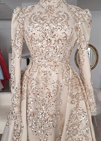 İnci İşlemeli Uzun Kollu Beyaz Nişan Elbisesi - Görsel 3