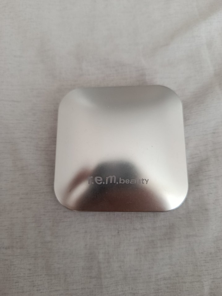 r.e.m. beauty Miss Neptune Aydınlatıcı - Görsel 4