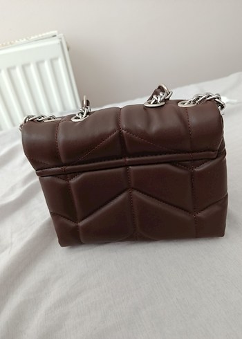 Kapitone Baklava Dilimi Zincirli Çanta - Görsel 8