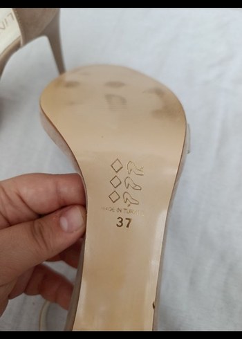 Alina İnce Bantlı Süet Topuklu Ayakkabı - Görsel 3