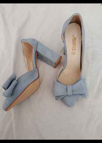 Bebe Mavisi Fiyonklu Topuklu Ayakkabı - Görsel 6