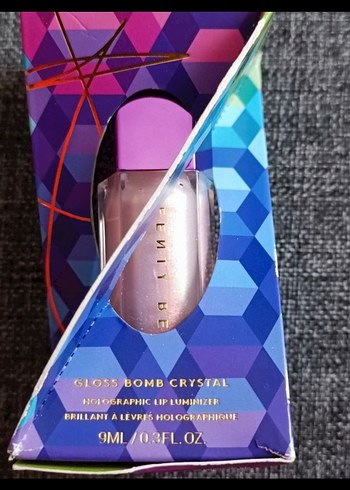 Fenty Beauty Gloss Bomb Crystal Holla'gram