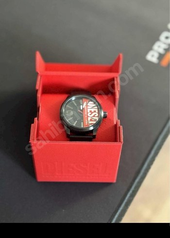Diesel Kırmızı Biker Erkek Saati
