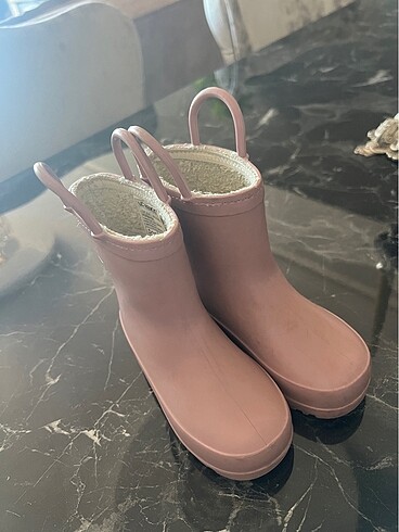 24 Beden Bebek çizmesi