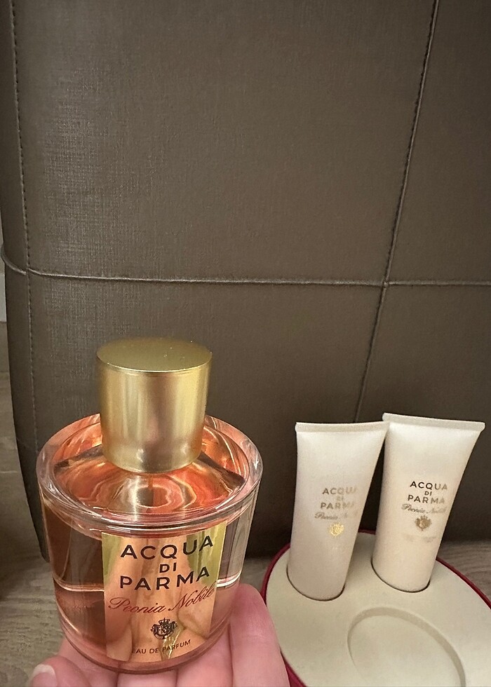 Acqua di Parma Peonia Nobile - Görsel 4