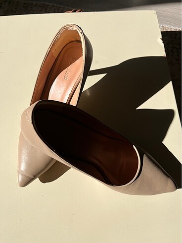 Graceland Stiletto