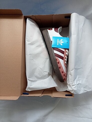 36 Beden beyaz Renk Adidas Spor Ayakkabı