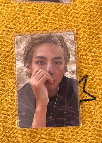 diğer Beden Taehyung (BTS V) Layover Photocard ve Taekook Anahtarlık Keyring