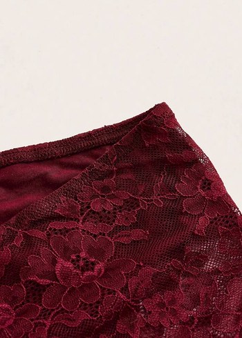 s Beden bordo Renk Bordo Dantelli Straplez Büstiyer