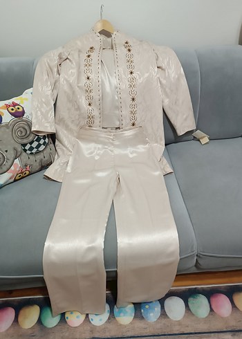 Nakışlı Beyaz Saten Kadın Takım Elbise - Görsel 2