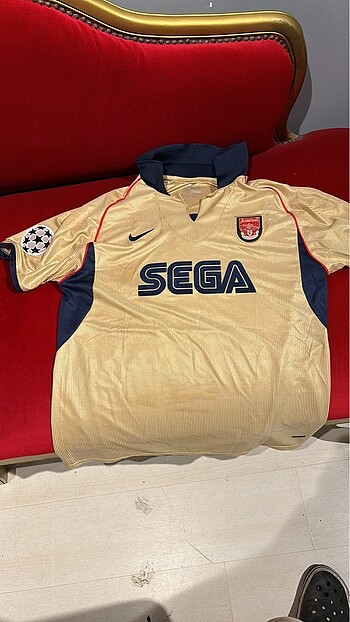 Arsenal 2001-2002 SEGA Vintage Forma