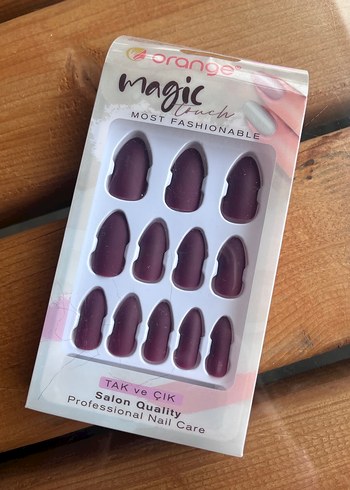 Mürdüm Renkli Profesyonel Tak ve Çıkart Tırnak - Görsel 2