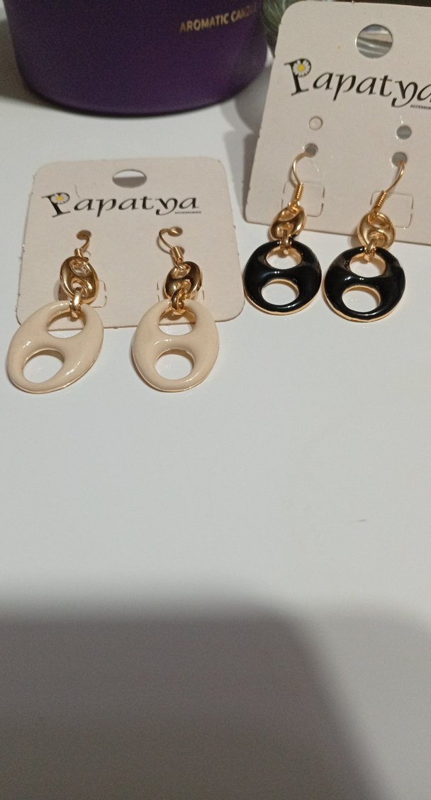 yeni sezon siyah ve bej renkleri mevcut. Bir çift fiyatıdır - Görsel 3