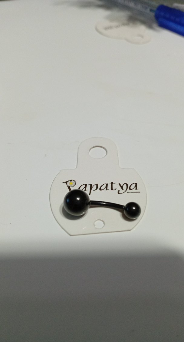 Siyah ve Gri göbek piercing tane fiyatıdır. - Görsel 3