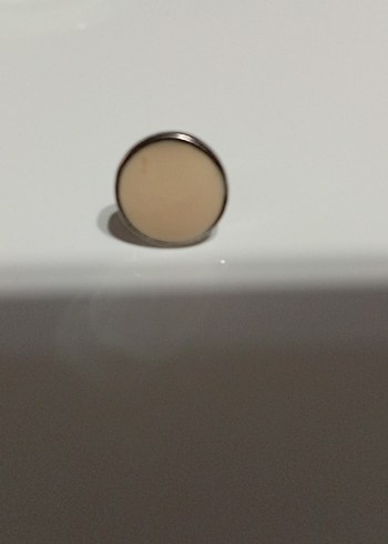 Bej Erkek küpe - Görsel 3