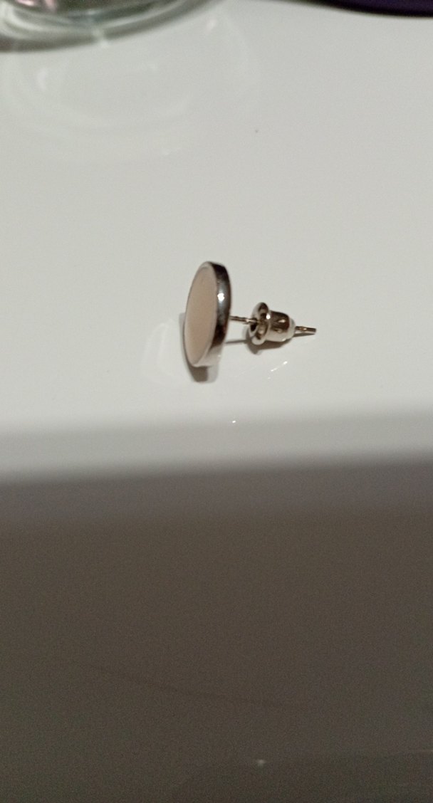 Bej Erkek küpe - Görsel 2