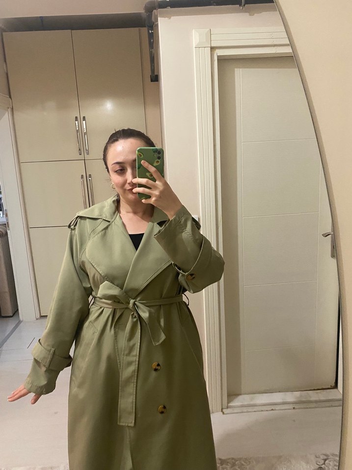 Kadriye Baştürk Uzun Kadın Trençkot Düğmeli - Görsel 2