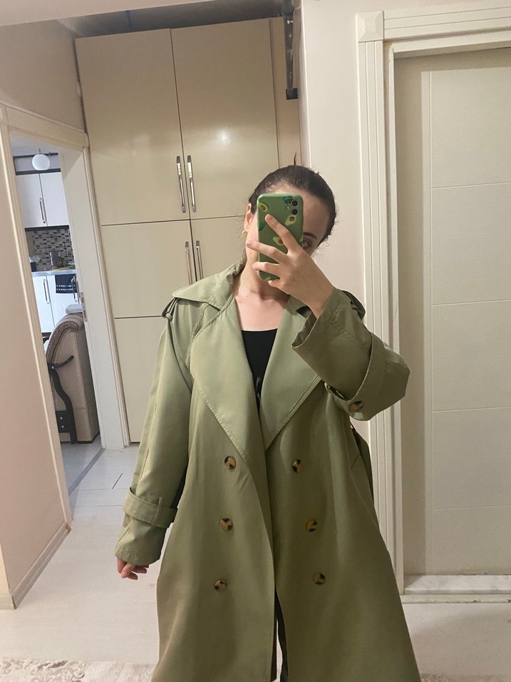 Kadriye Baştürk Uzun Kadın Trençkot Düğmeli - Görsel 3