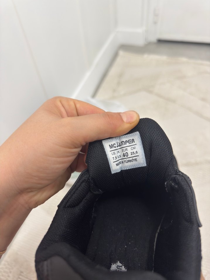 Siyah Bağcıklı Kadın Spor Ayakkabı - Görsel 3