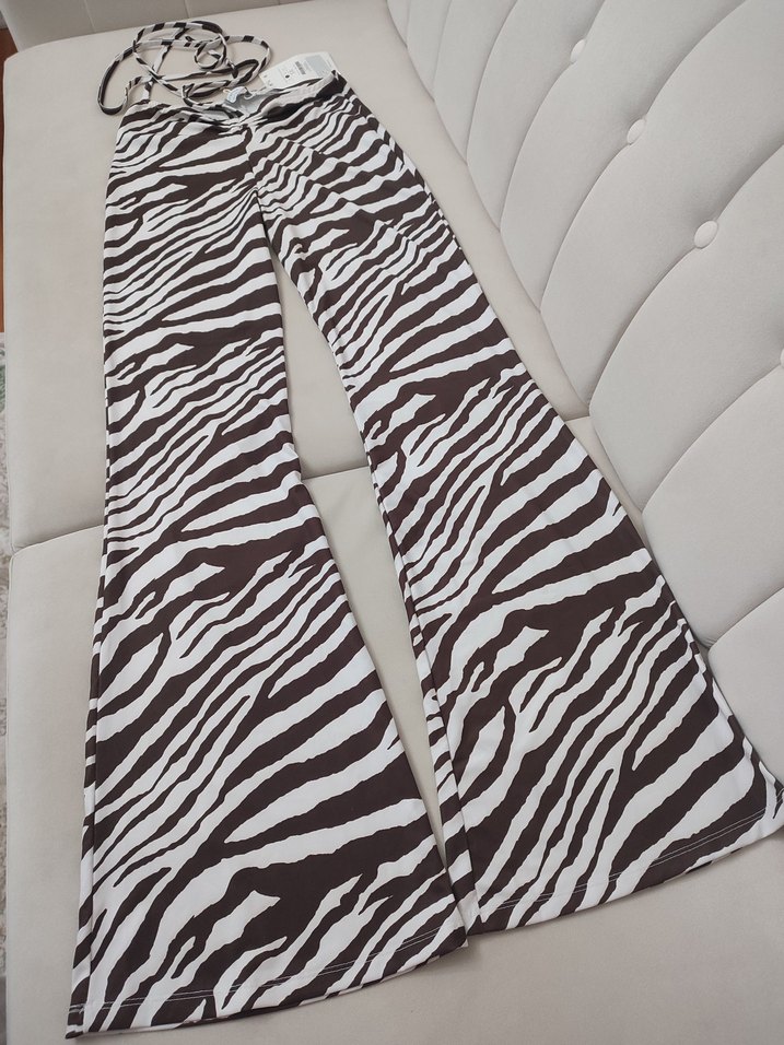 Kahverengi Zebra Desenli Kemerli Mini Kadın Pantolon - Görsel 3