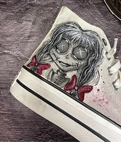 Converse Coraline Style Wednesday özel tasarım custom ayakkabı