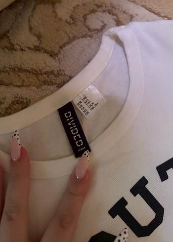 H&M Beyaz Baskılı kadın vücüda oturan üst
