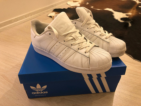 Adidas superstar