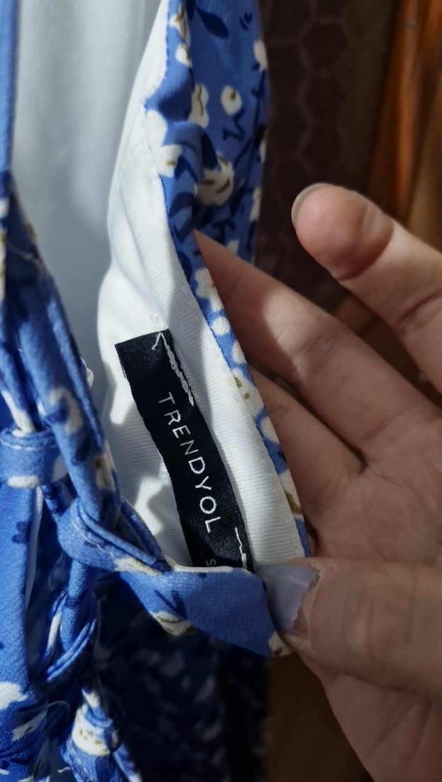 Mavi Çiçek Desenli V Yaka Midi Elbise - Görsel 3