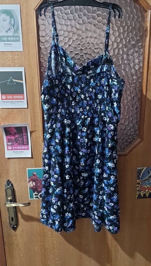 Mavi Çiçek Desenli Askılı Midi Elbise - Görsel 2