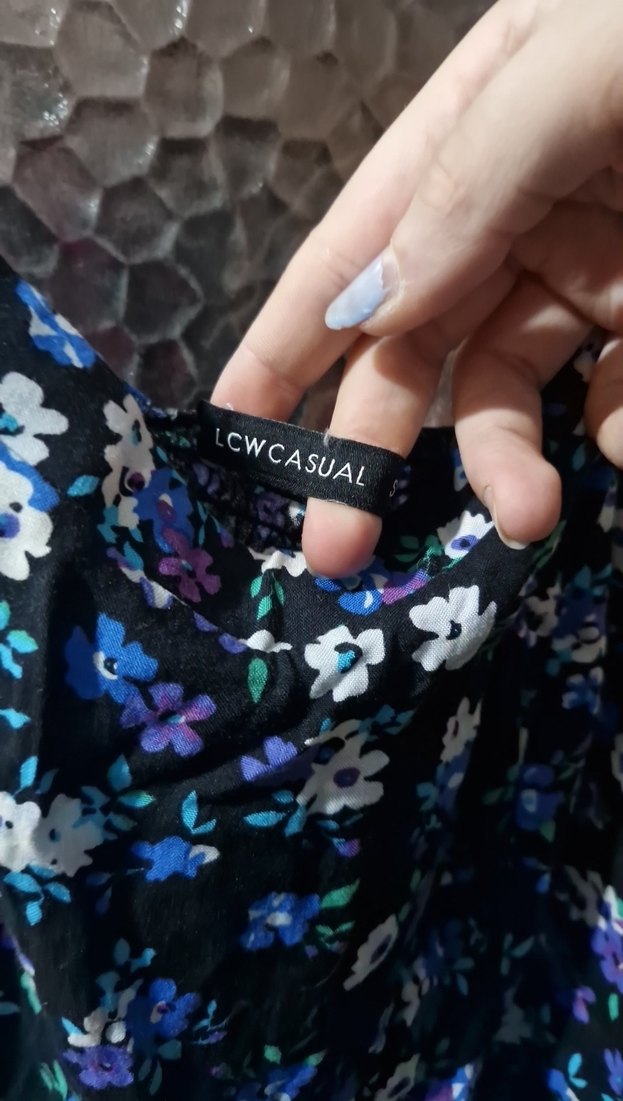 Mavi Çiçek Desenli Askılı Midi Elbise - Görsel 3