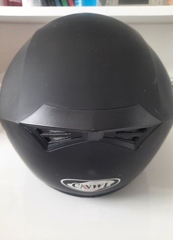 Neredeyse hiç kullanılmamış kask