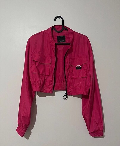 Bershka İnce Crop Ceket
