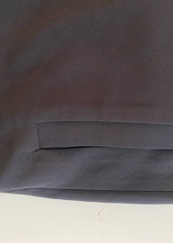 Düğmeli Düz Siyah Midi Etek - Görsel 2