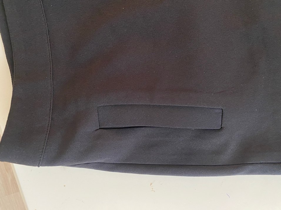 Düğmeli Düz Siyah Midi Etek - Görsel 2