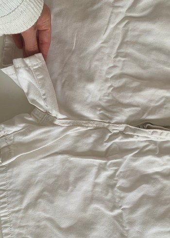 Düğmeli Beyaz Midi Keten Şort - Görsel 2