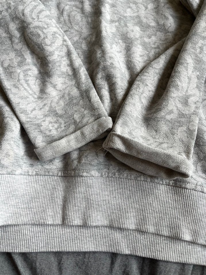 Gri Uzun Kollu Kadın Sweatshirt - Görsel 2